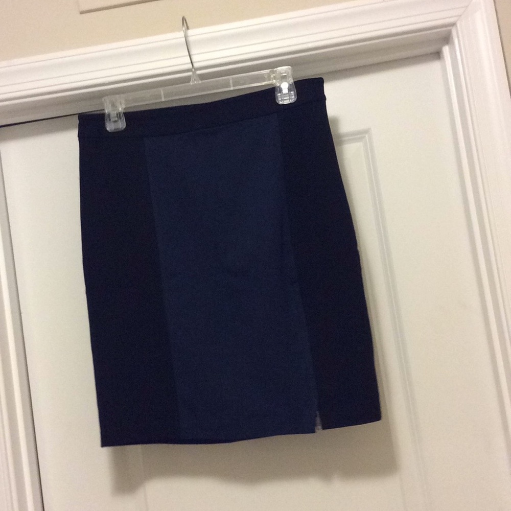 DKNYC Navy/Black color block skirt